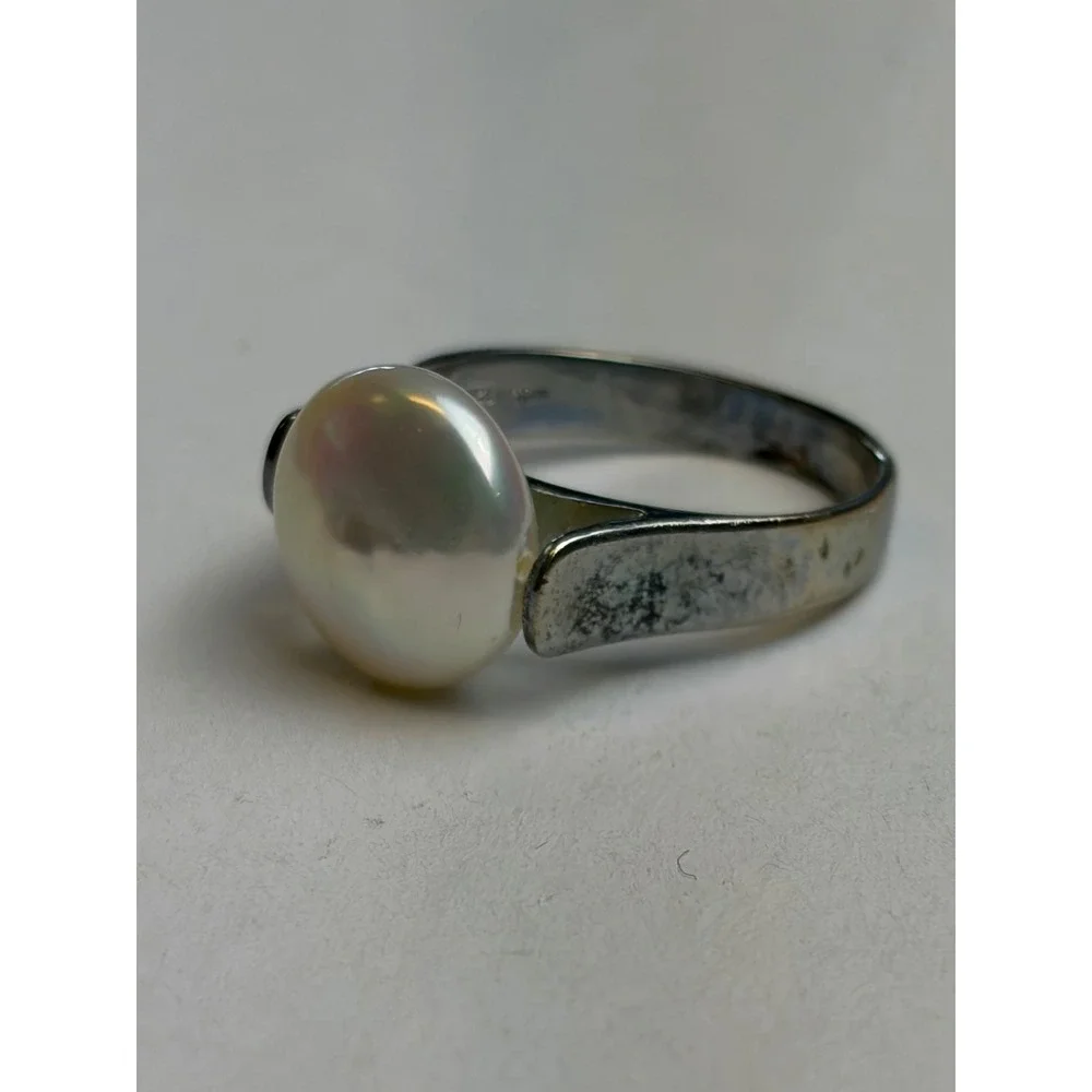 LUC Pearl Ring Sz 8.5 Silver 925 Sterling Iridescent Modernist Solitaire Lucoral